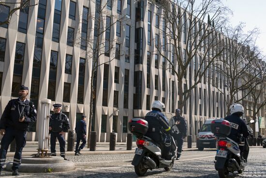 В офисе МВФ в Париже произошёл взрыв