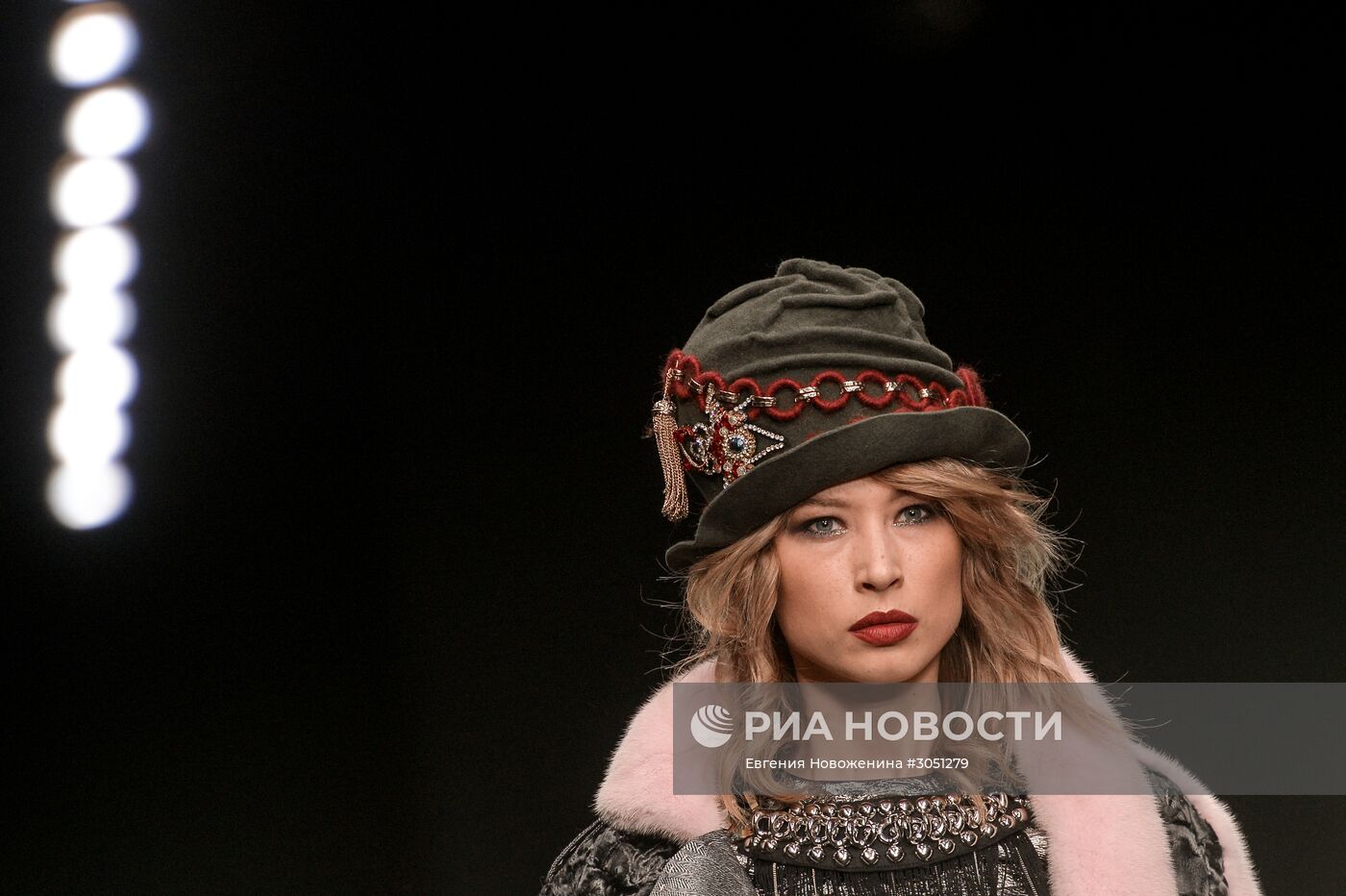 Mercedes-Benz Fashion Week Russia.Сезон Осень-Зима 2017-2018. День пятый