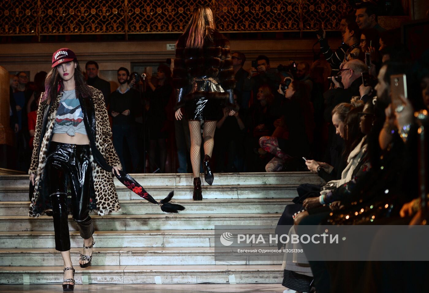 Модный показ Вики Цыгановой в рамках Mercedes-Benz Fashion Week