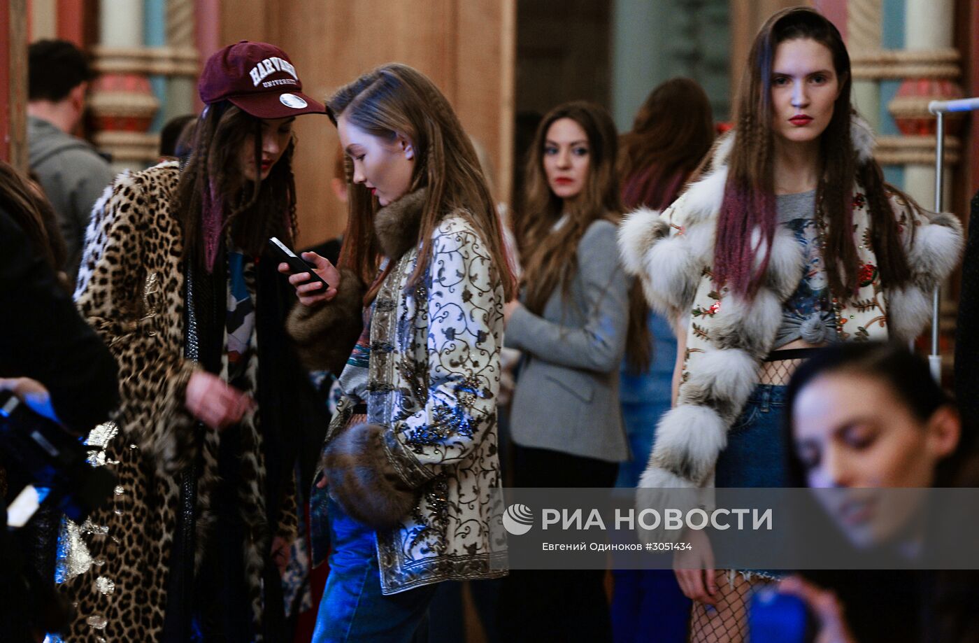 Модный показ Вики Цыгановой в рамках Mercedes-Benz Fashion Week