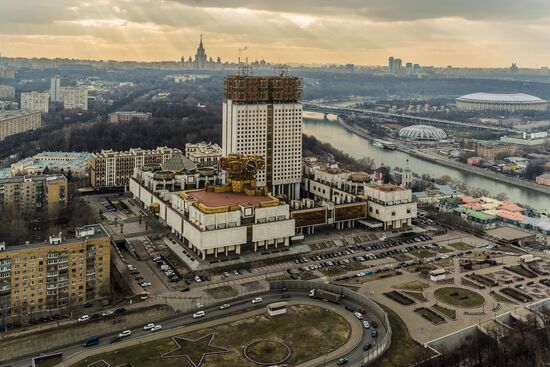 Здание президиума Российской Академии наук в Москве