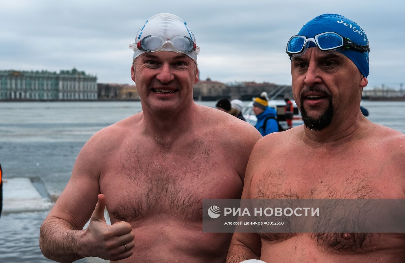 Фестиваль зимнего плавания в Санкт-Петербурге