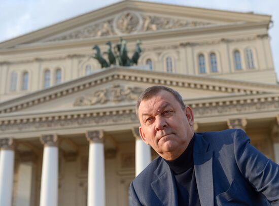 Генеральному директору Большого театра В. Урину исполняется 70 лет