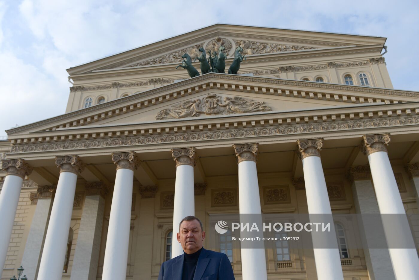 Генеральному директору Большого театра В. Урину исполняется 70 лет