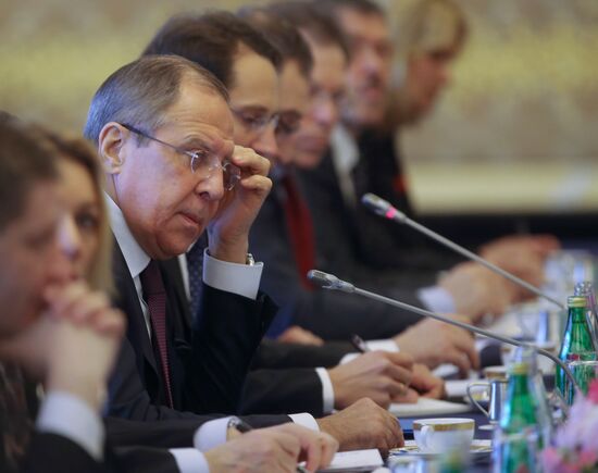 Визит главы МИД РФ С. Лаврова и министра обороны РФ С. Шойгу в Японию