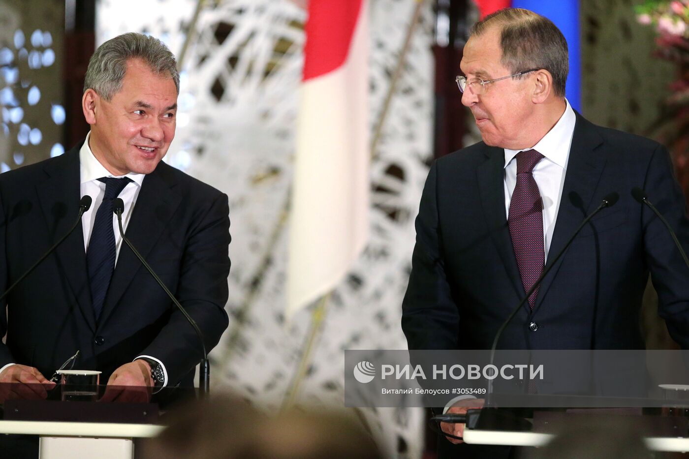 Визит главы МИД РФ С. Лаврова и министра обороны РФ С. Шойгу в Японию