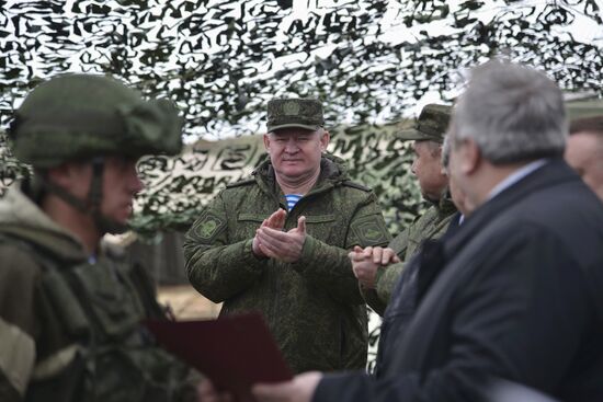 Учения ВДВ, ВКС и Черноморского флота начались в Крыму