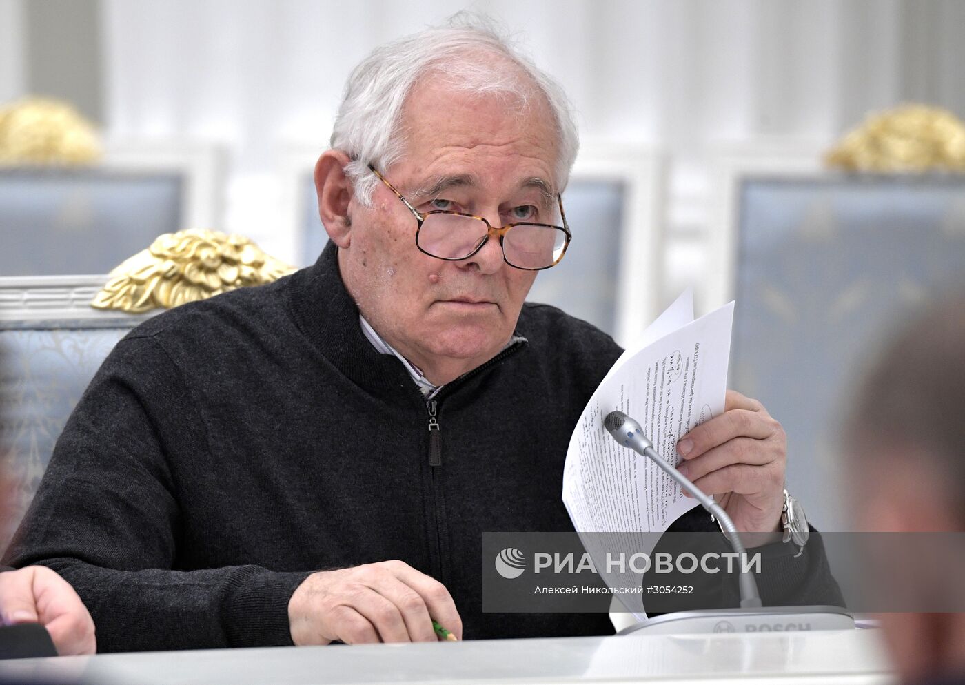 Президент РФ В. Путин провел заседание Совета по стратегическому развитию и приоритетным проектам