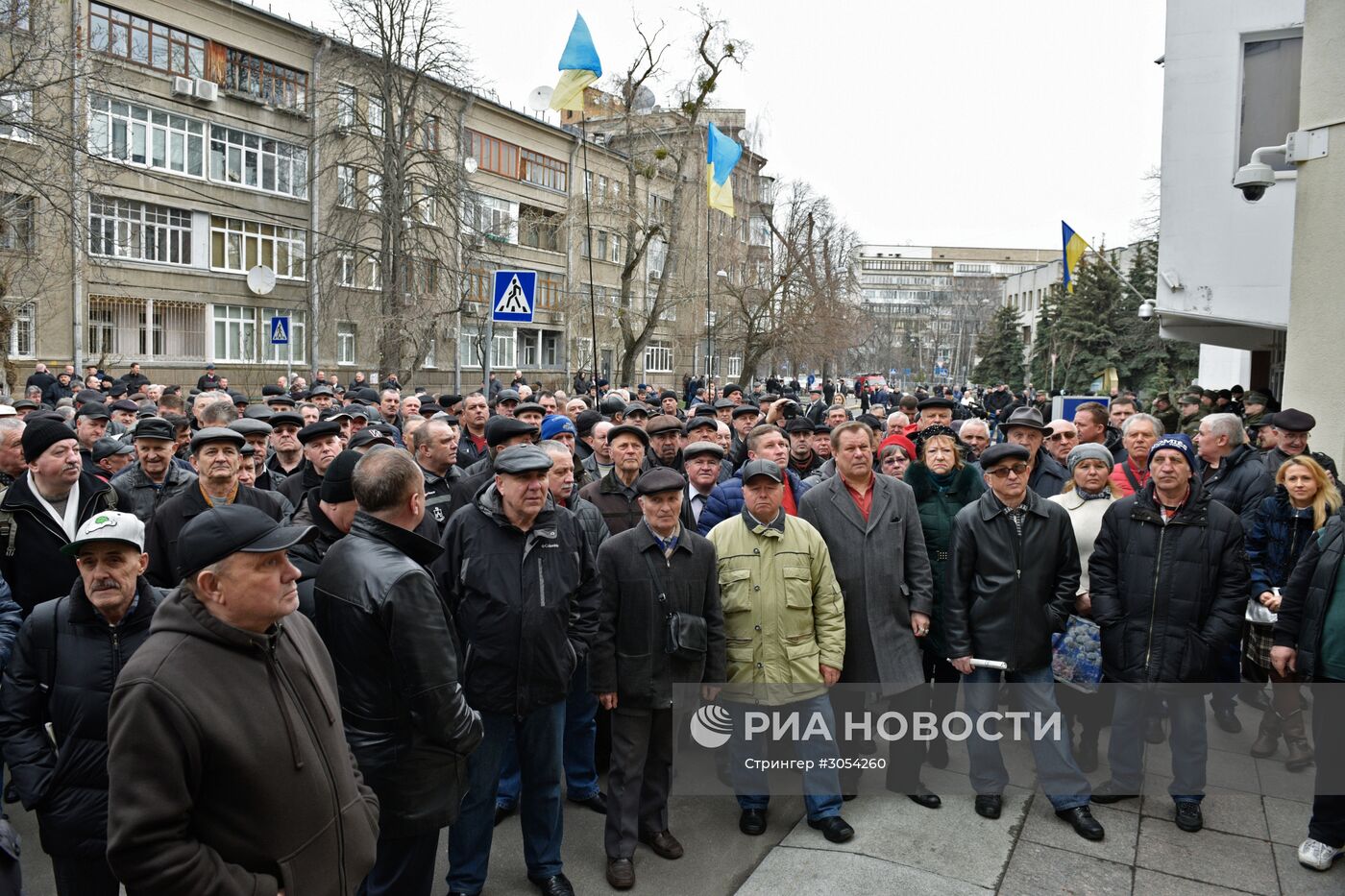 В Киеве прошла акция пенсионеров МВД с требованием повышения размера пенсии