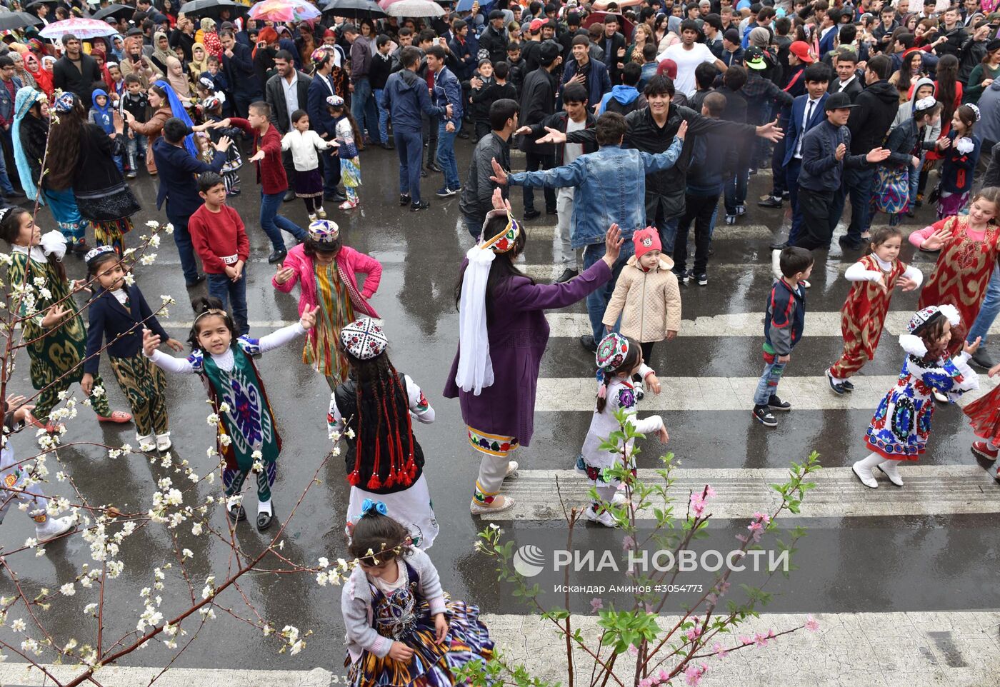 Празднование Навруза в Таджикистане