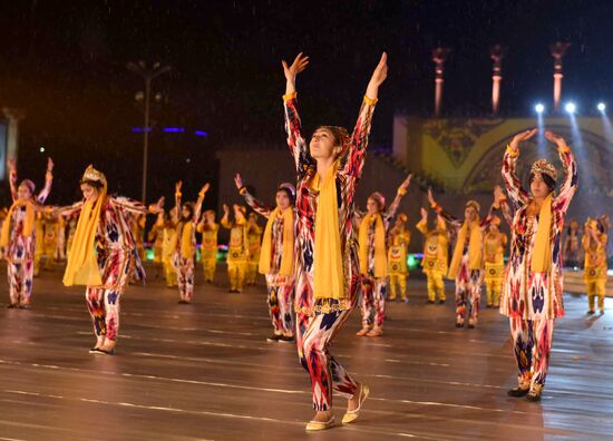 Празднование Навруза в Таджикистане