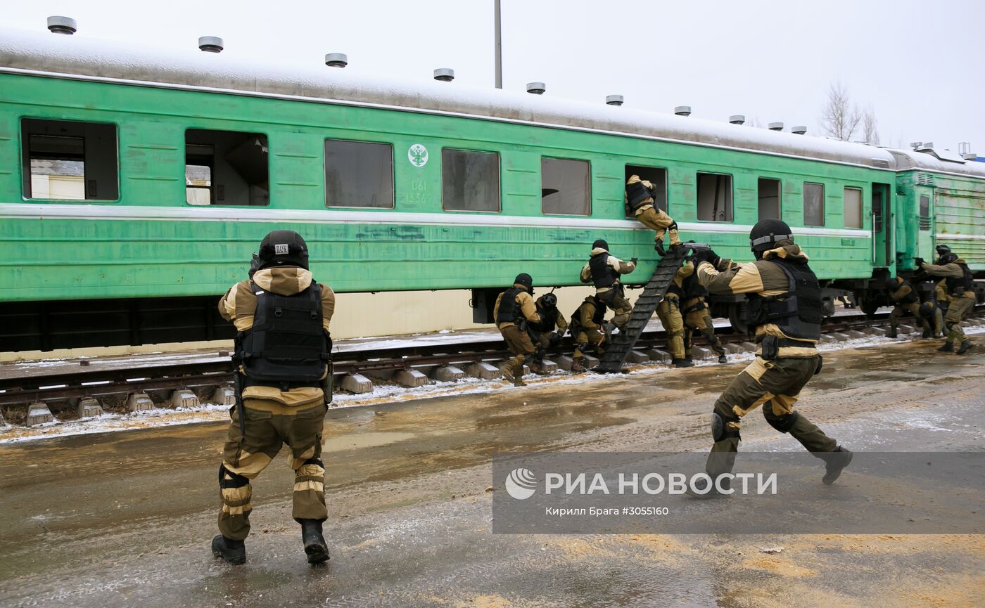 Тактико-специальные учения Росгвардии в Волгоградской области