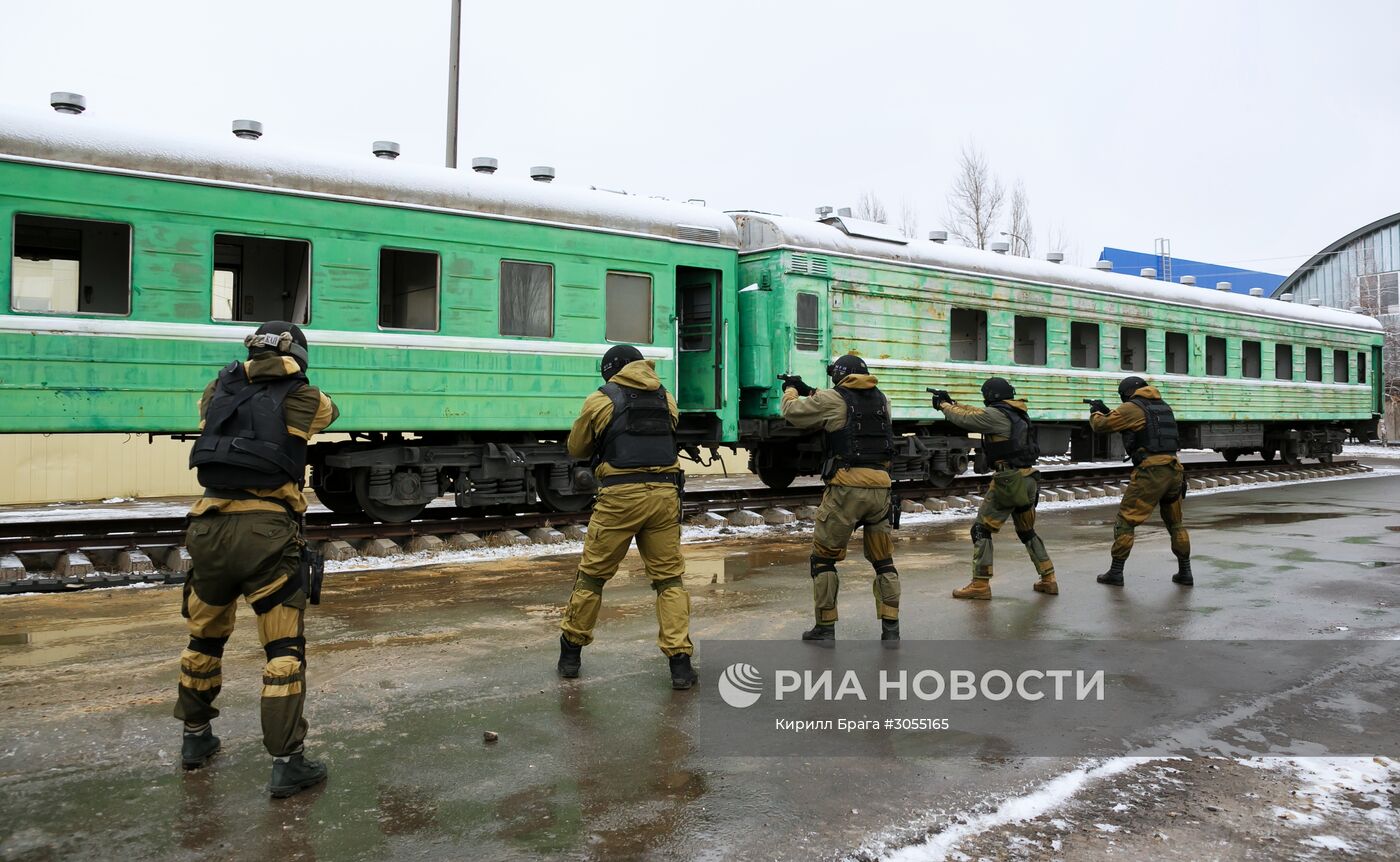 Тактико-специальные учения Росгвардии в Волгоградской области