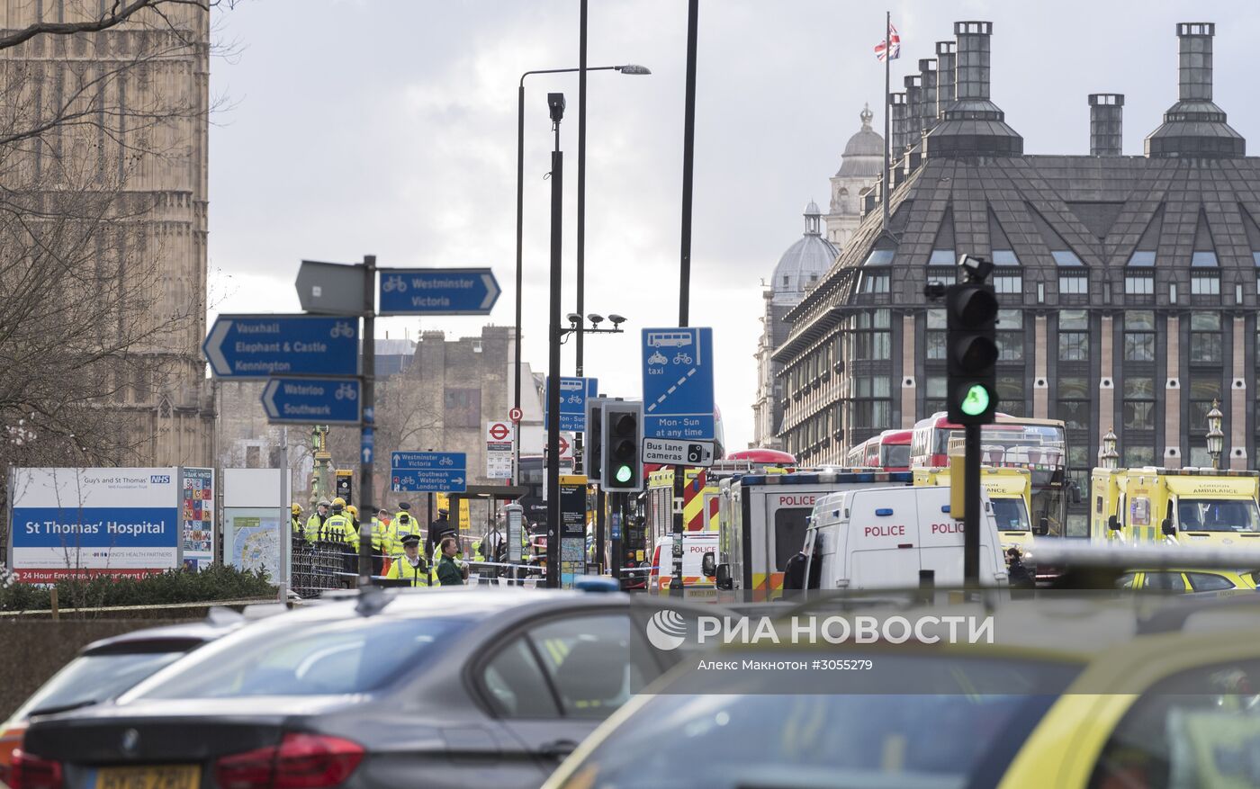 Ситуация на месте теракта у британского парламента