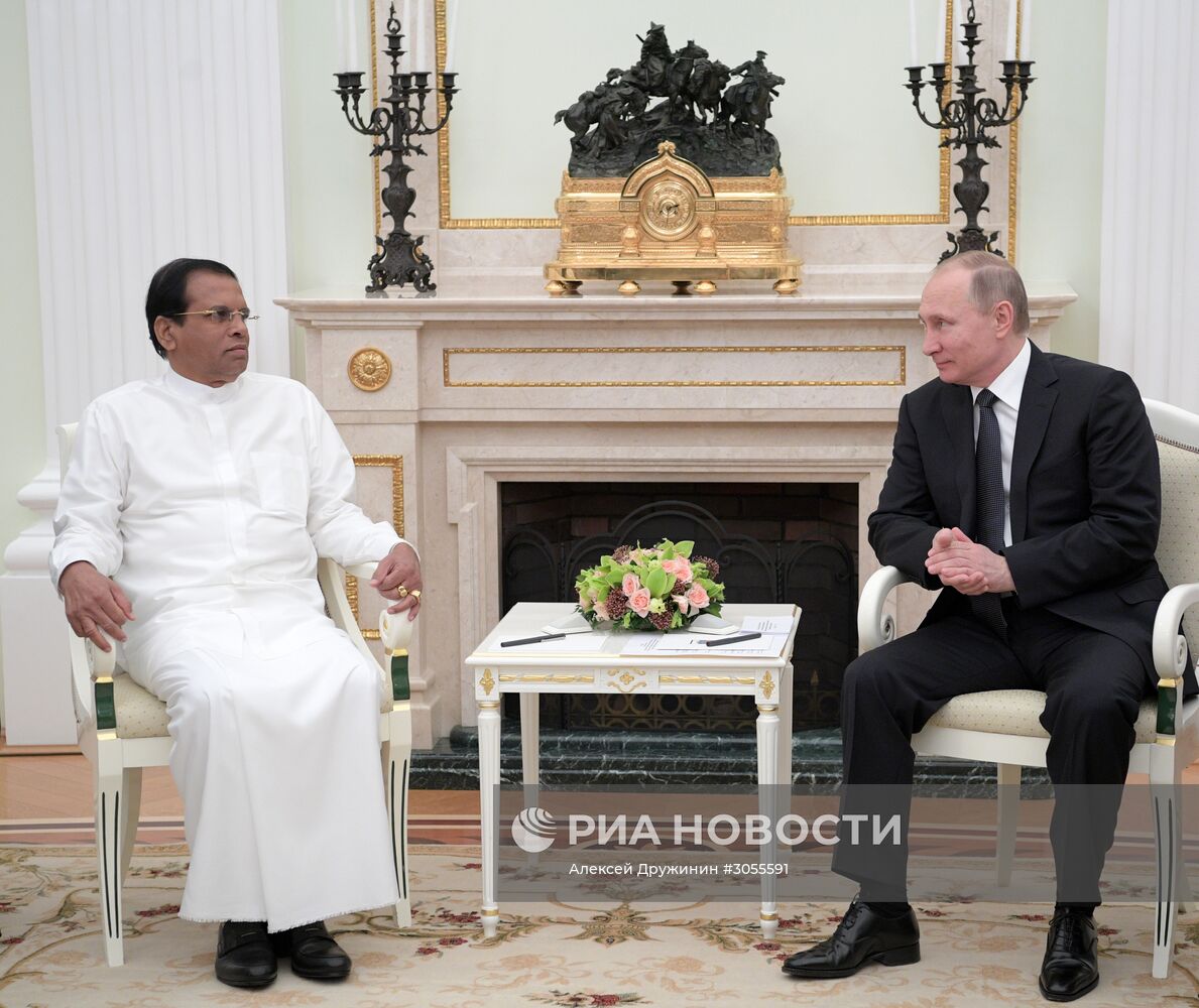 Встреча президента РФ В. Путина с президентом Республики Шри-Ланка Майтрипалой Сирисеной