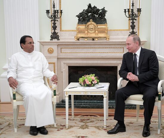 Встреча президента РФ В. Путина с президентом Республики Шри-Ланка Майтрипалой Сирисеной