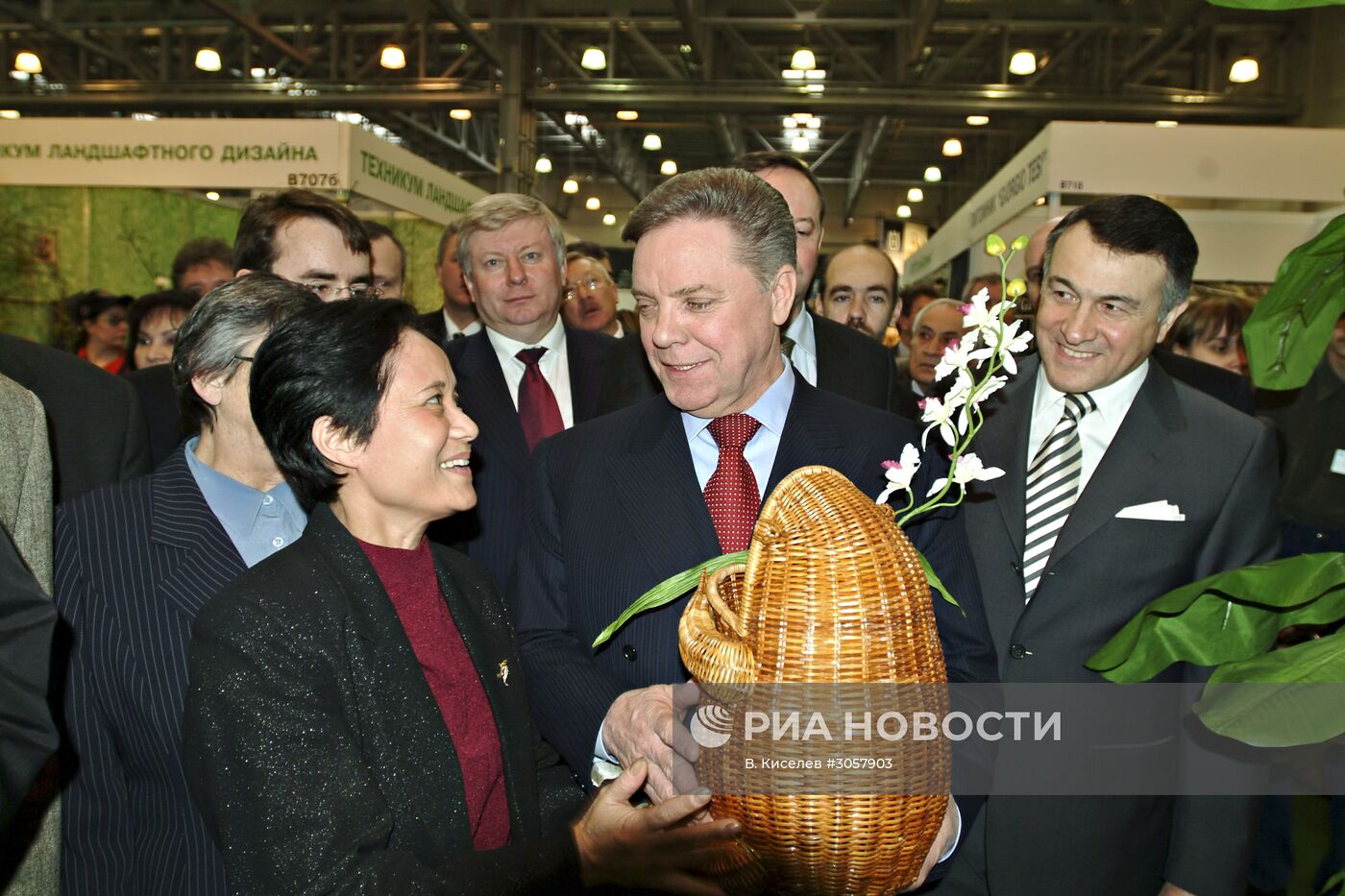 Б. Громов на выставке МВЦ "Крокус Экспо"