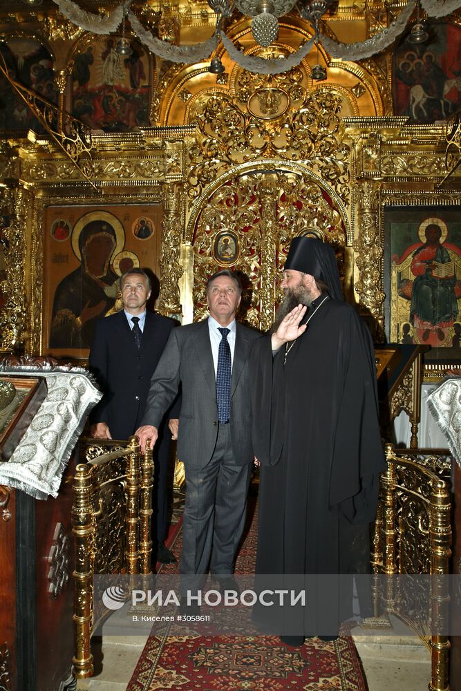 Посещение Б.Громовым Дмитрова