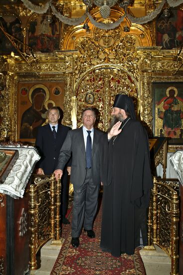 Посещение Б.Громовым Дмитрова