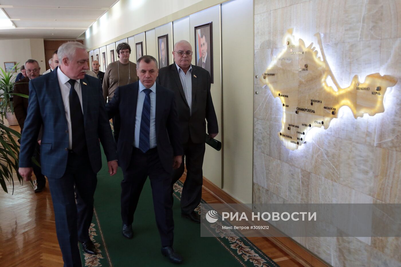 Прибытие делегации политиков и бизнесменов из Германии в Крым