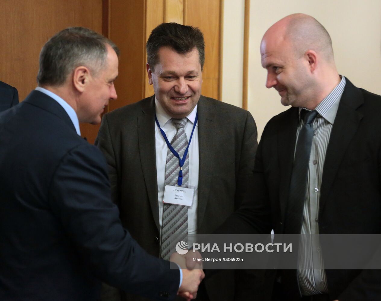 Прибытие делегации политиков и бизнесменов из Германии в Крым