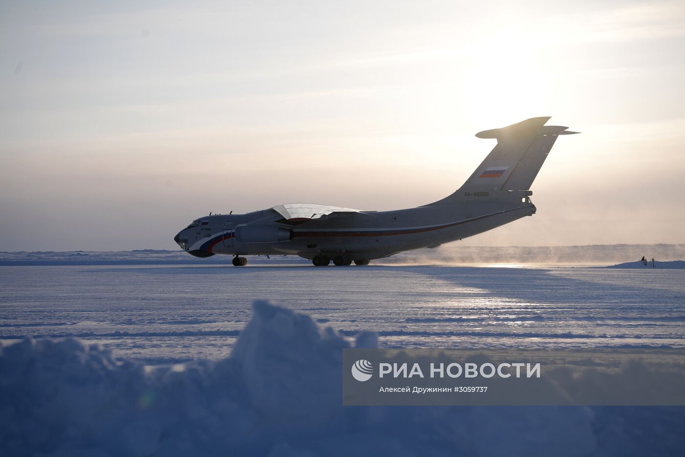 Рабочая поездка президента РФ В. Путина и премьер-министра РФ Д. Медведева в Северо-Западный федеральный округ