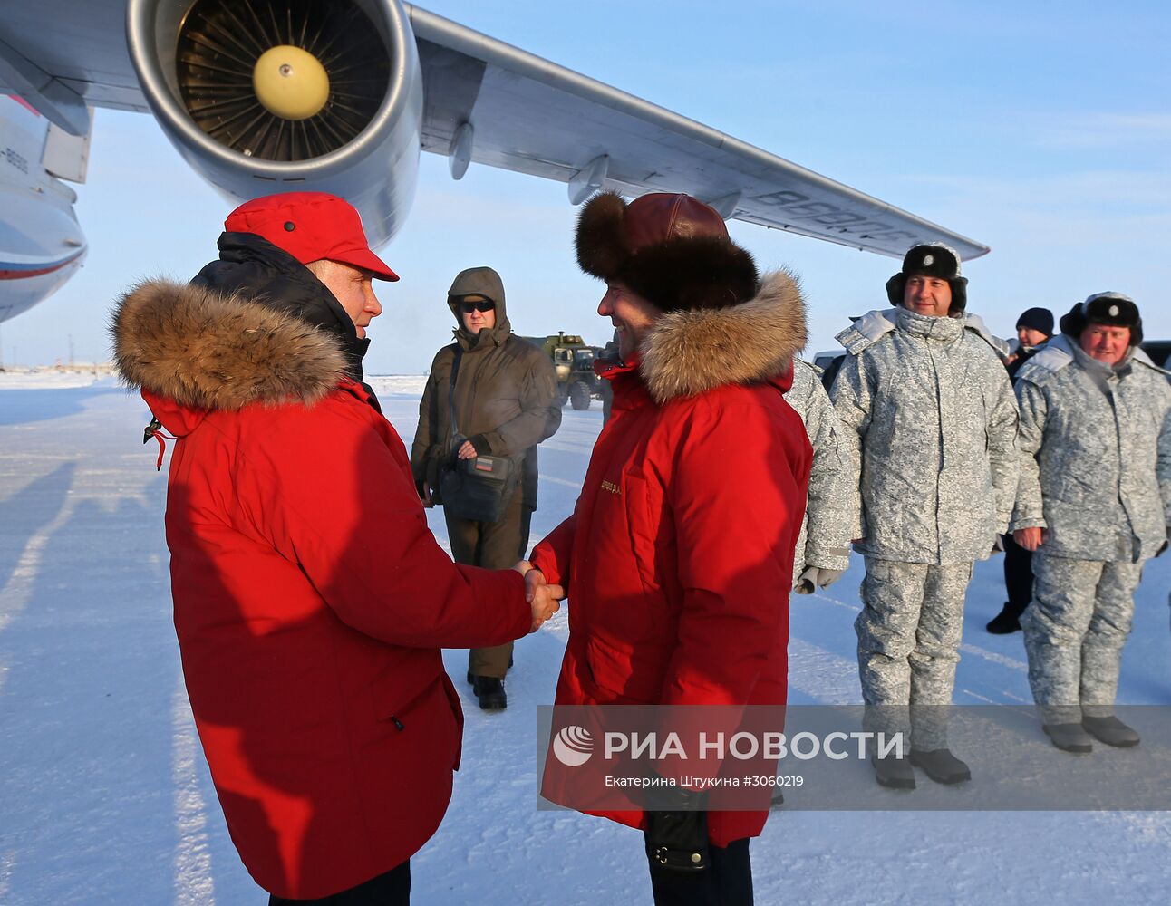 Рабочая поездка президента РФ В. Путина и премьер-министра РФ Д. Медведева в Северо-Западный федеральный округ