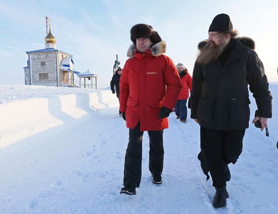 Рабочая поездка президента РФ В. Путина и премьер-министра РФ Д. Медведева в Северо-Западный федеральный округ