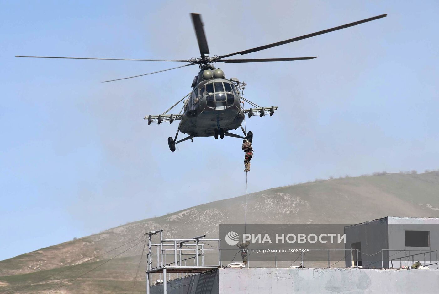Российско-таджикские военные учения в Хатлонской области