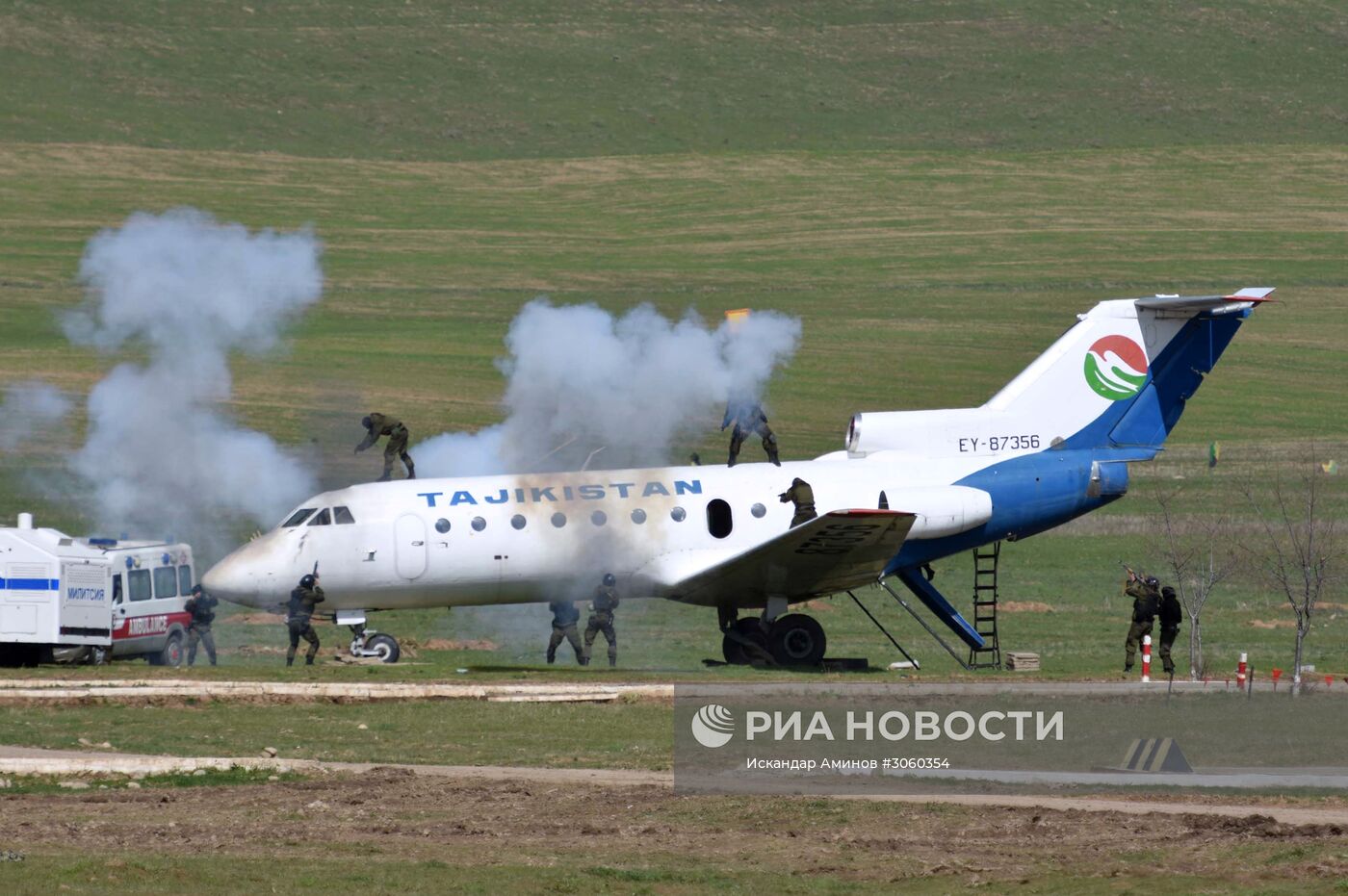 Российско-таджикские военные учения в Хатлонской области