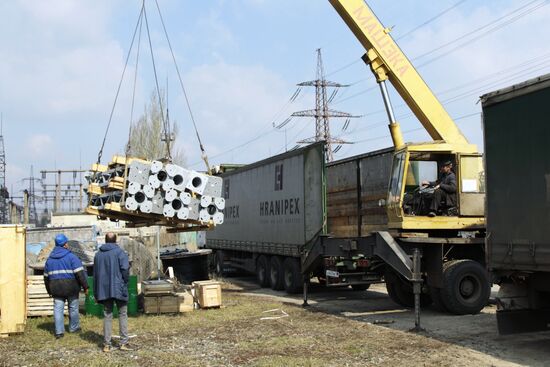 Гуманитарный конвой из России прибыл в Донецк