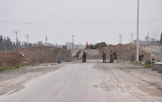 Сирийские войска взяли под свой контроль город Дейр-Хафир