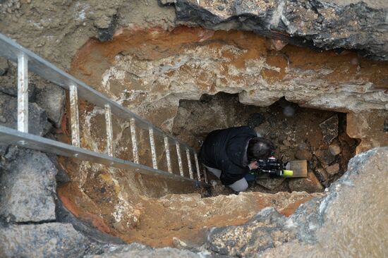 В центре Москвы нашли подземную тайную комнату
