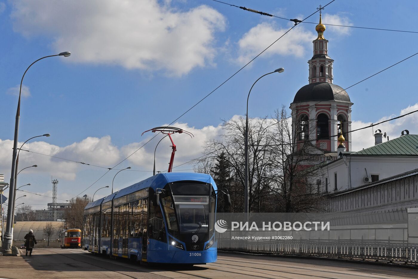 В Москве начали курсировать трамваи нового поколения "Витязь-М"