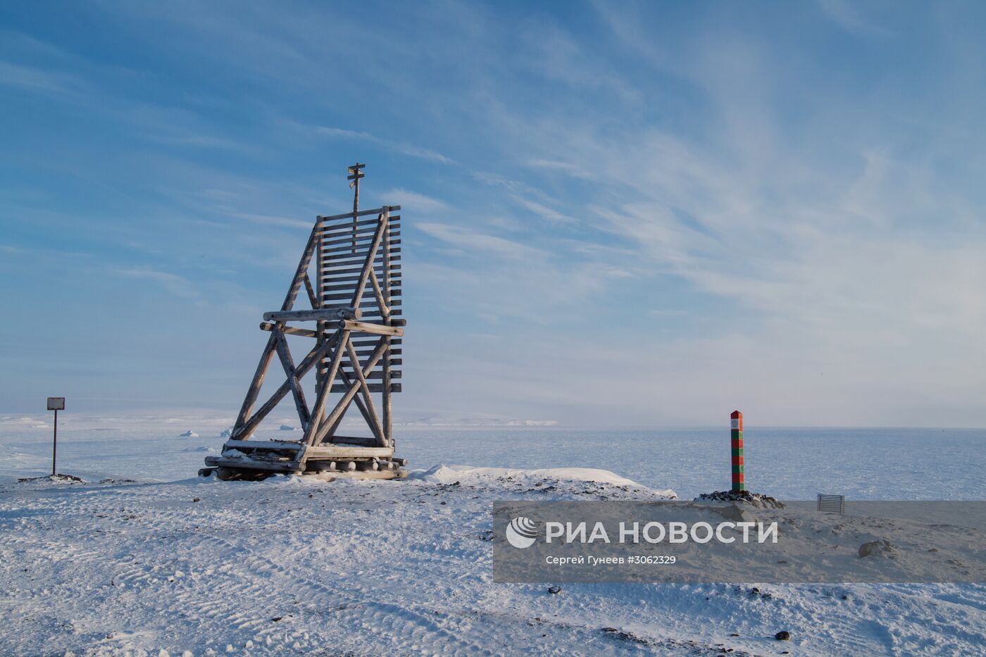 Рабочая поездка президента РФ В. Путина и премьер-министра РФ Д. Медведева в Северо-Западный федеральный округ