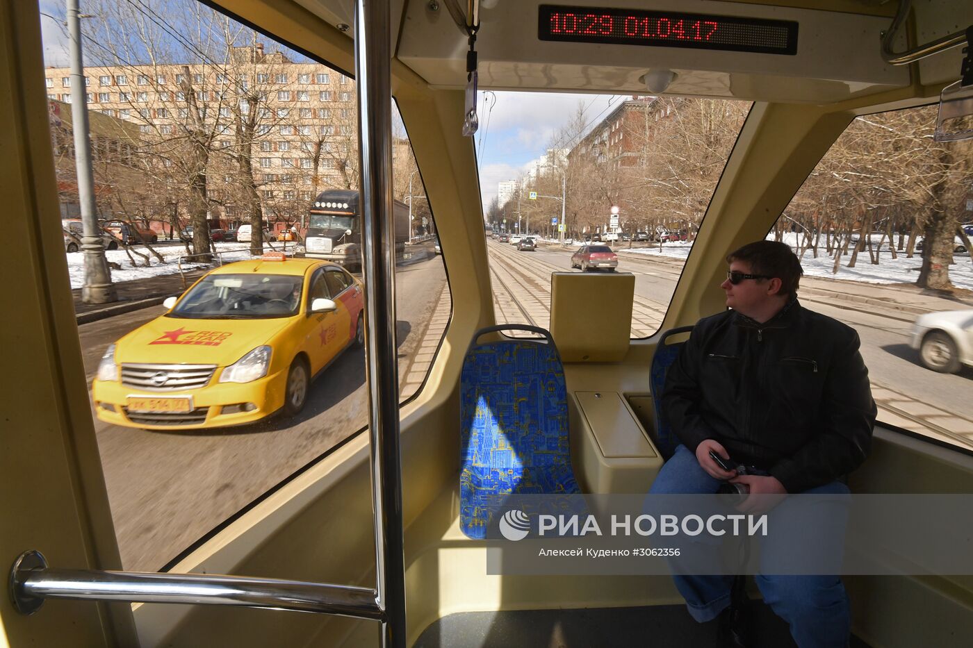 В Москве начали курсировать трамваи нового поколения "Витязь-М"