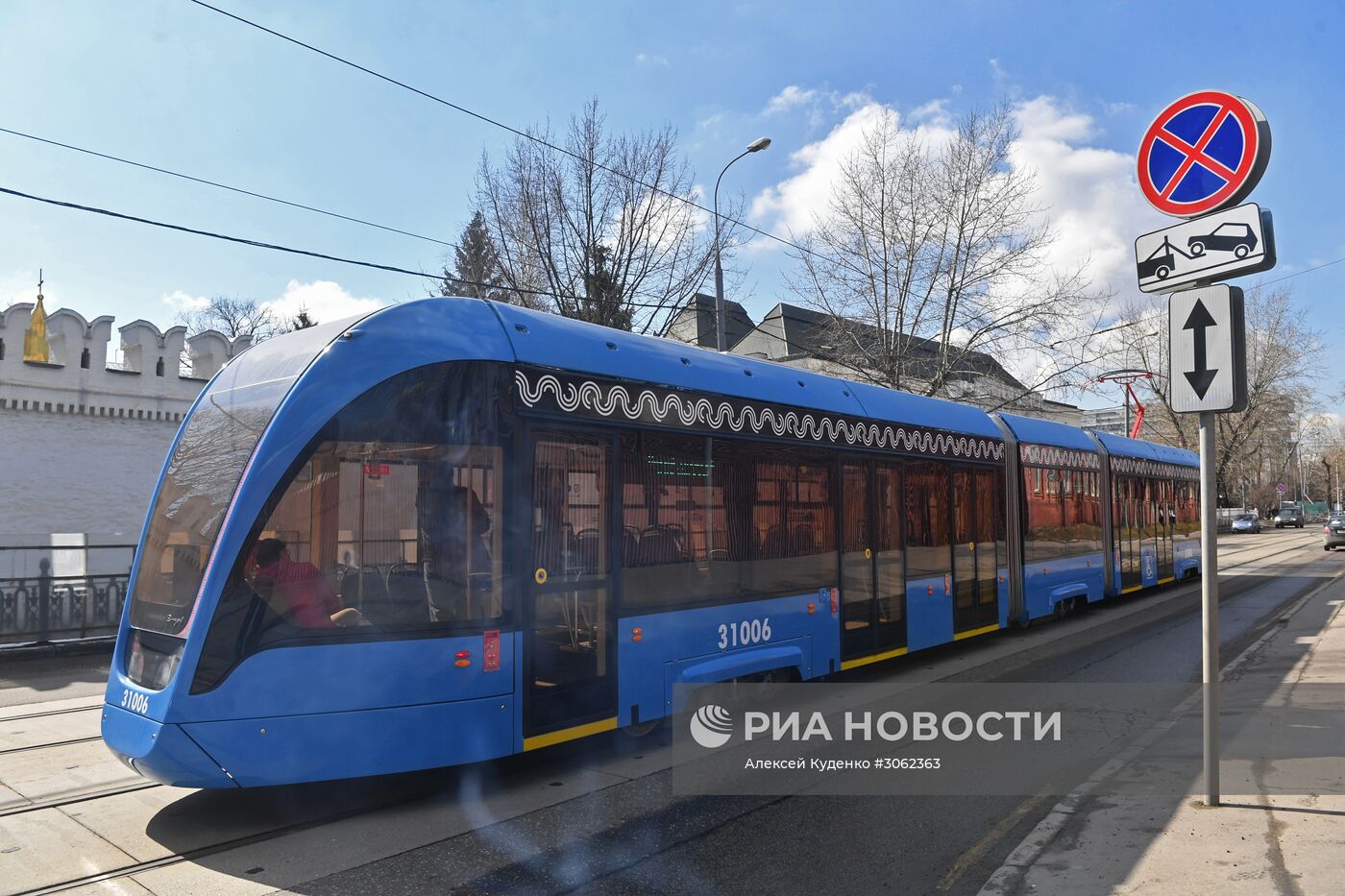 В Москве начали курсировать трамваи нового поколения "Витязь-М"