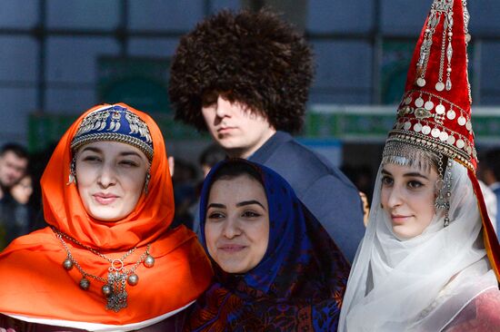 Празднование Навруза в Москве