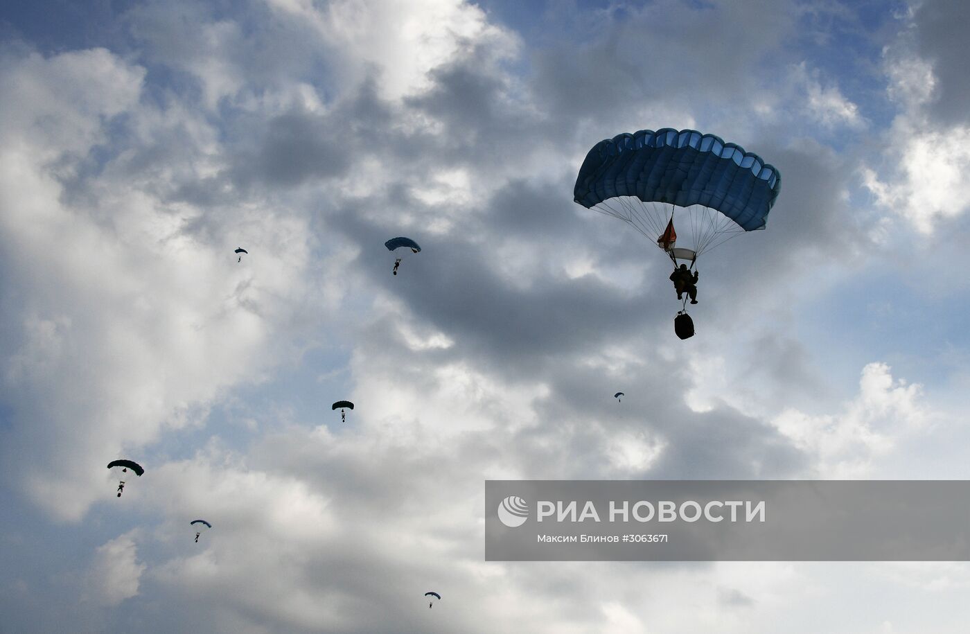 Международные тактические учения ВДВ в Витебске