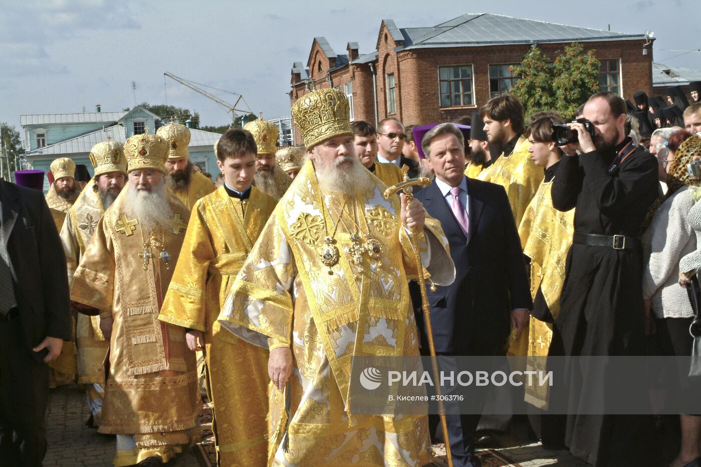 Посещение Патриархом Алексием II, Б. Громовым Коломны