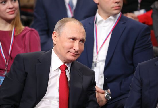 Рабочая поездка президента РФ В. Путина в Северо-Западный федеральный округ