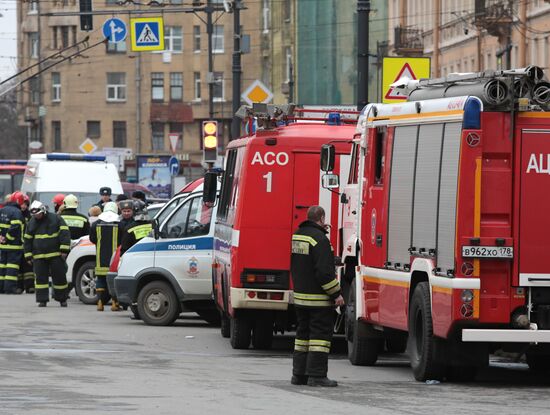 Взрывы в метро в Санкт-Петербурге