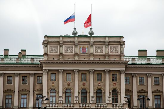 В Санкт-Петербурге объявлен трехдневный траур
