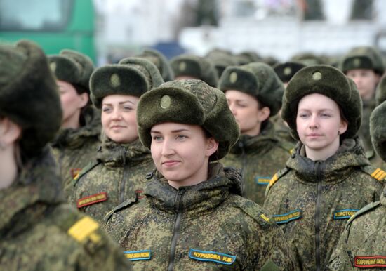 Совместная тренировка пеших парадных расчетов войск Московского гарнизона к военному параду