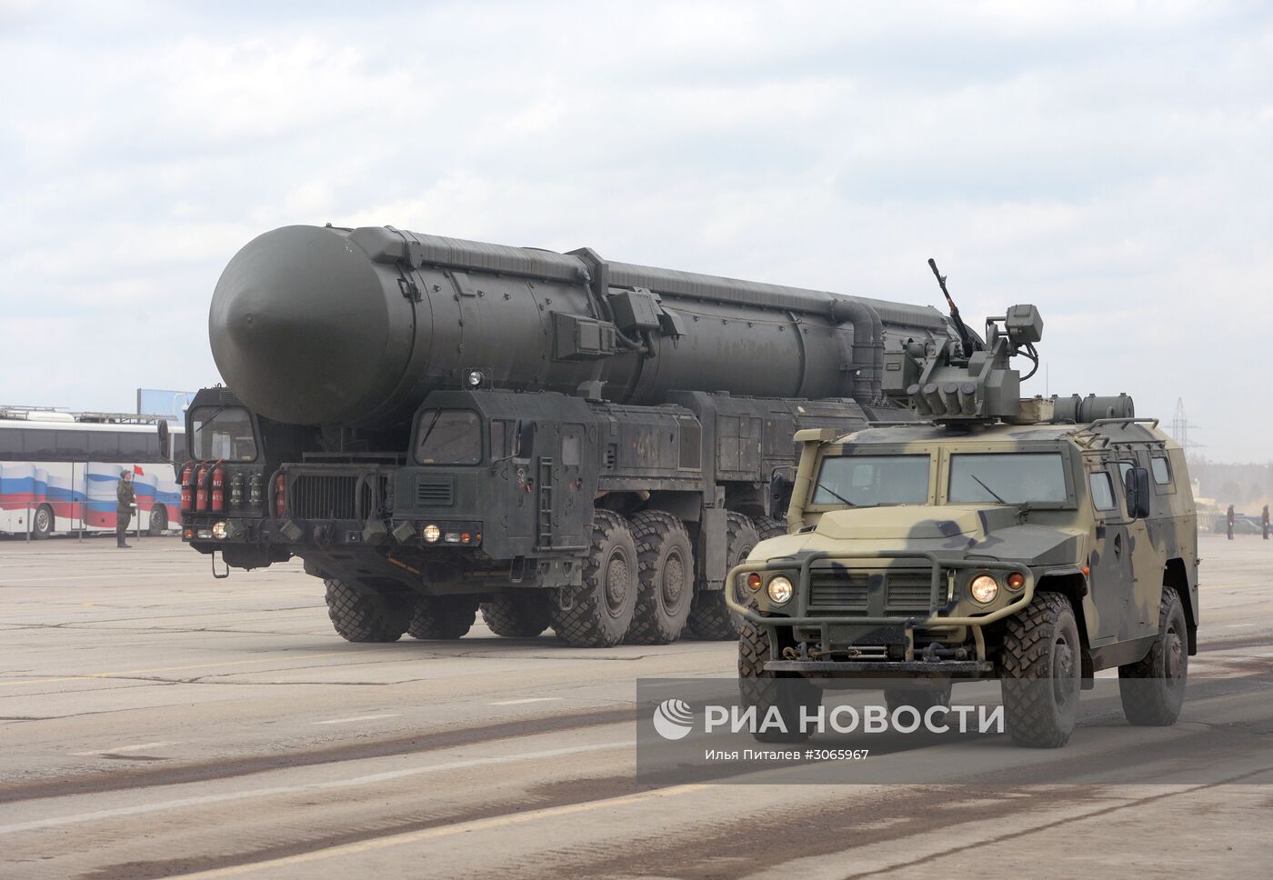 Совместная тренировка пеших парадных расчетов войск Московского гарнизона к военному параду