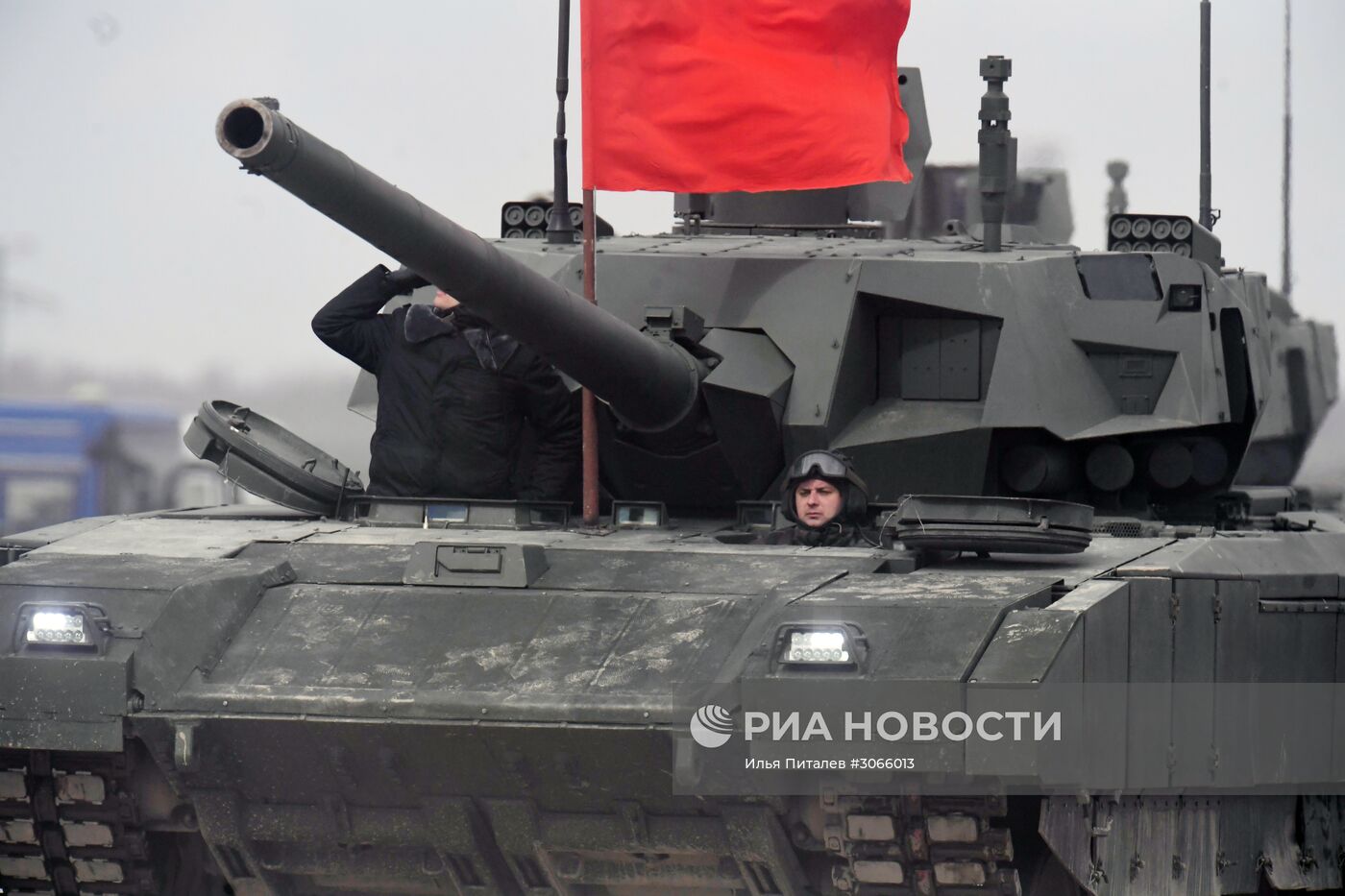 Совместная тренировка пеших парадных расчетов войск Московского гарнизона к военному параду