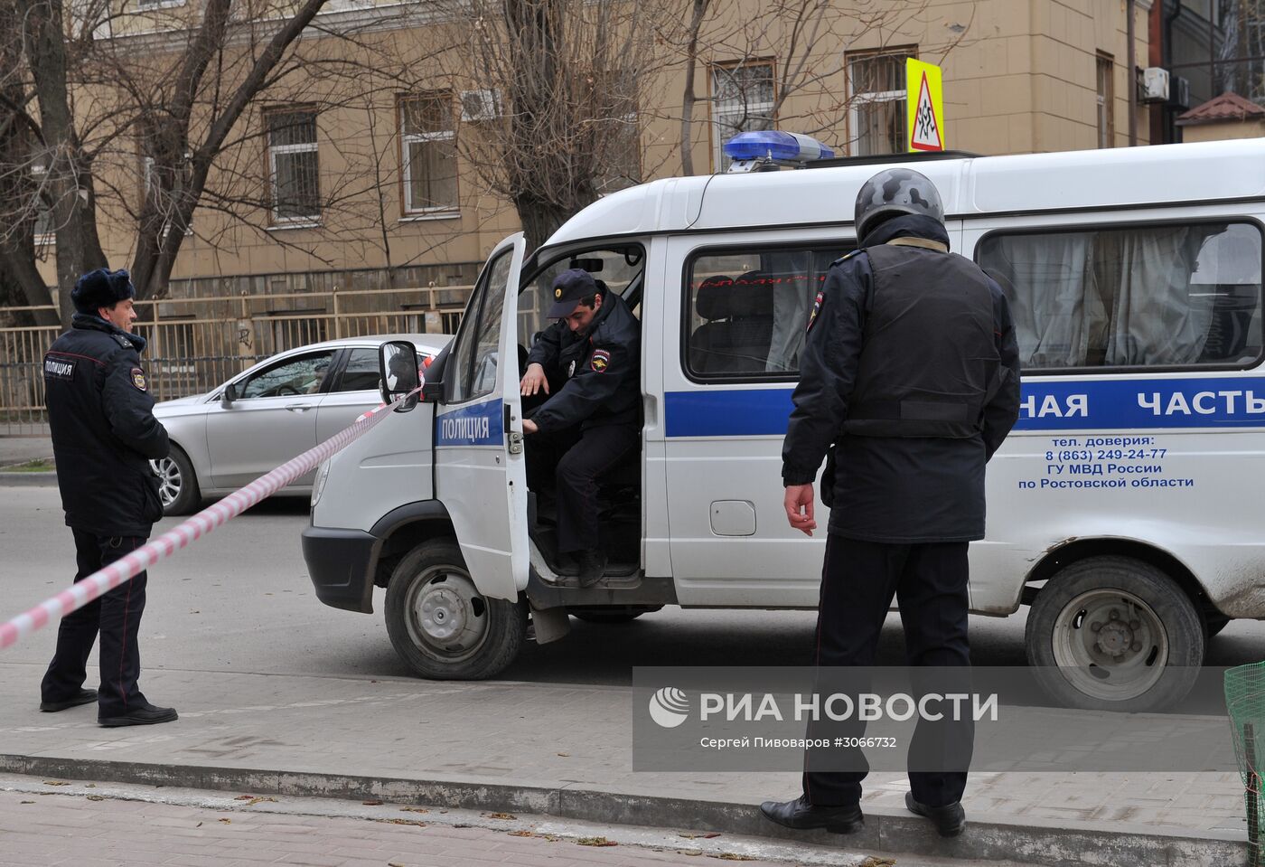 Взрыв у школы в Ростове-на-Дону
