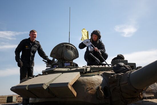 Танковый биатлон в Волгоградской области
