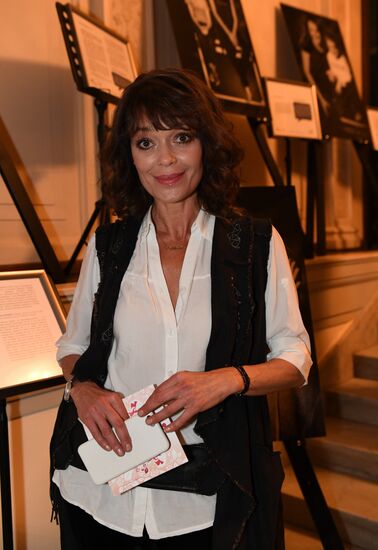 Ежегодный благотворительный детский бал цветов от фонда "Быть Вместе"