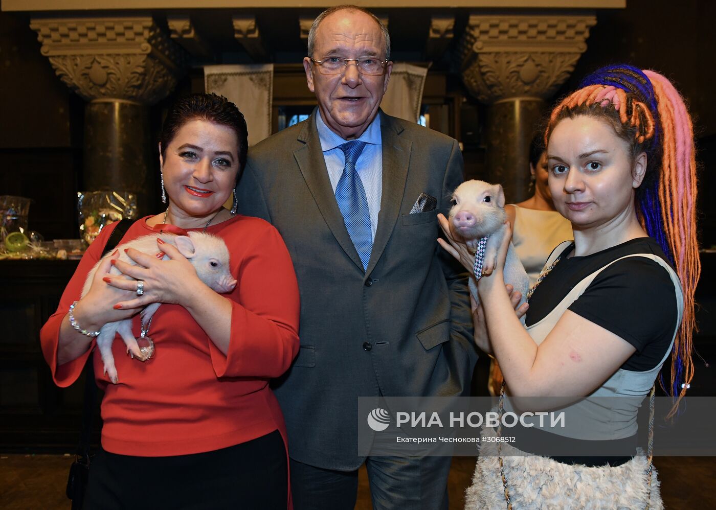 Ежегодный благотворительный детский бал цветов от фонда "Быть Вместе"